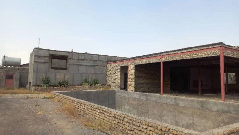 بنای نیمه کاره